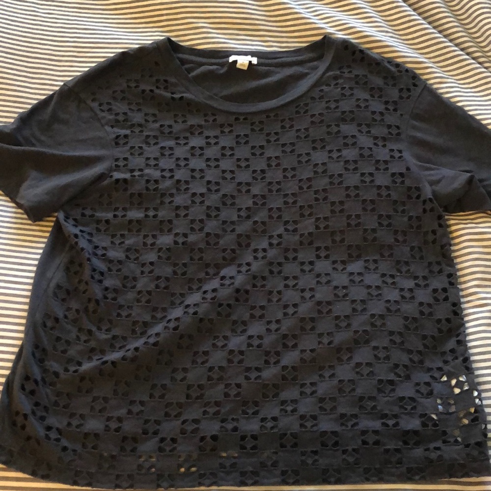 GAP grey box shirt